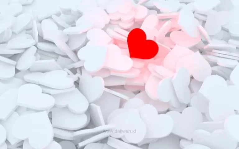 materi-khutbah-jumat-sucikan-hati-raih-ridha-ilahi-dakwah